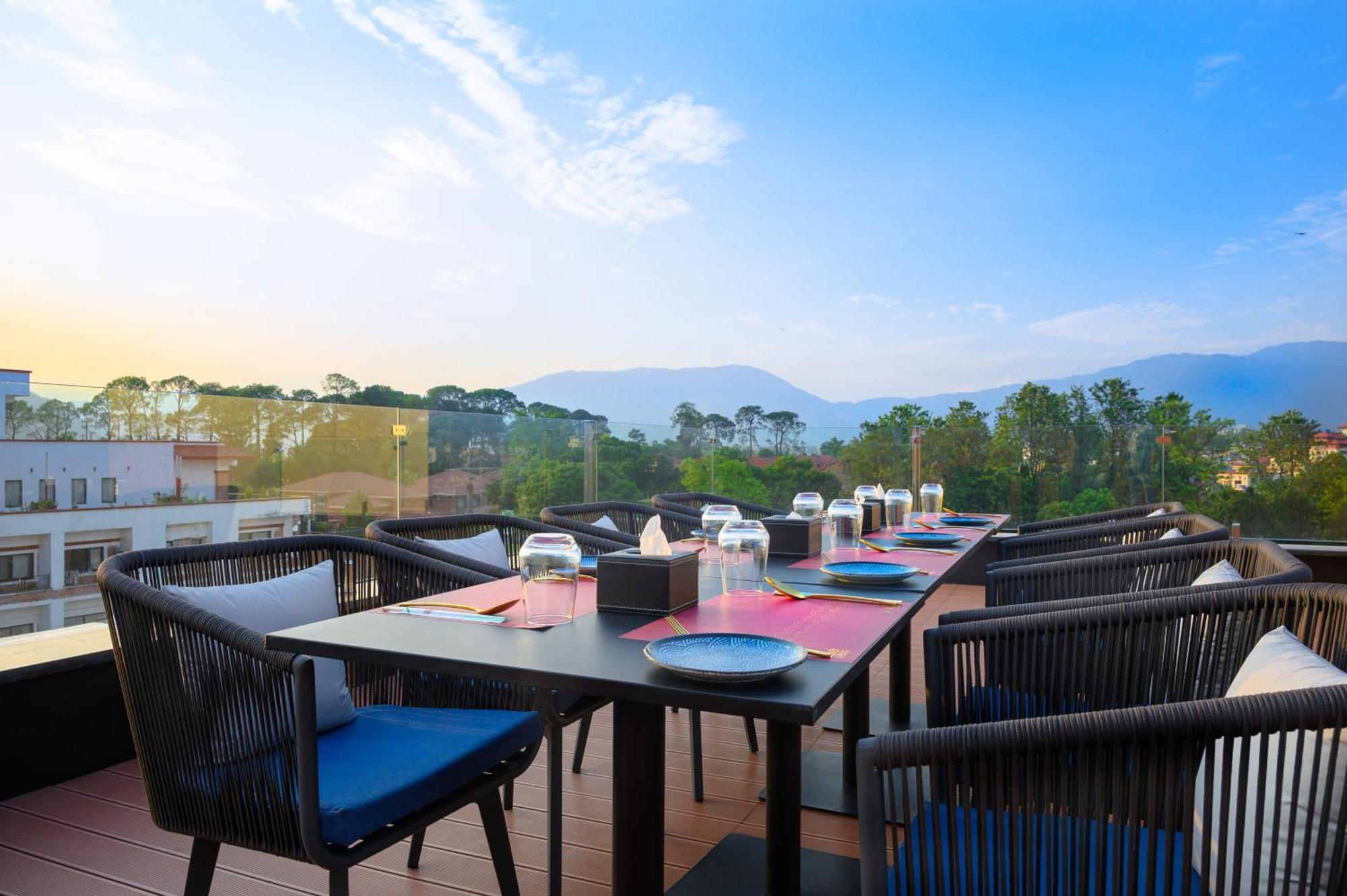 Hotel Le Himalaya Kathmandu Exterior foto